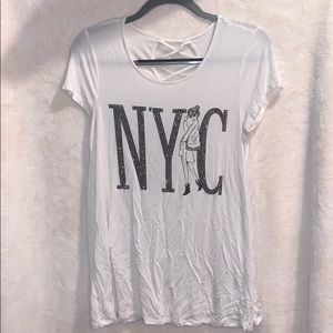 Girl’s White NYC Fashion T-Shirt with Keyhole Back